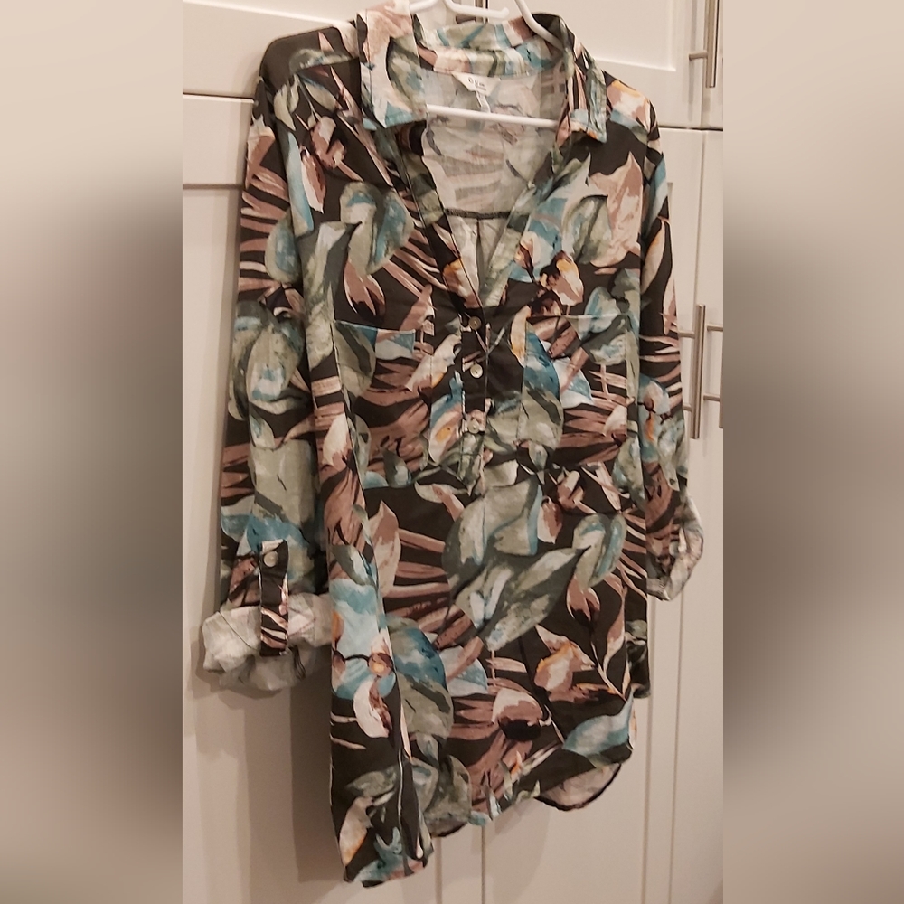 C by One linen blend top